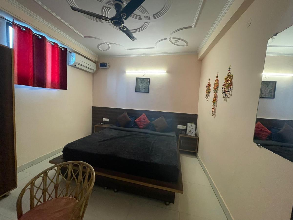Orchid Hostel And Hotel Tapovan Exterior foto